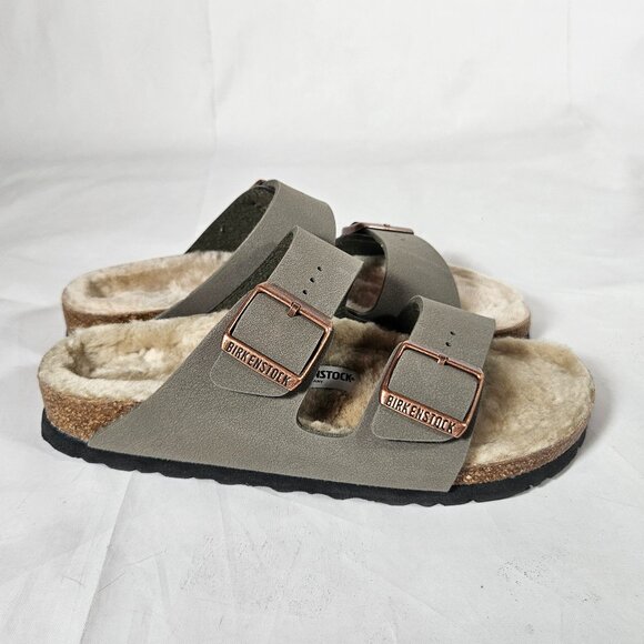 Birkenstock Sandals with Olive Straps and Brown Buckles - Picture 3 of 8